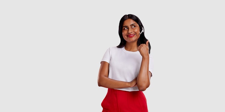 AAMI Woman with keys smiling